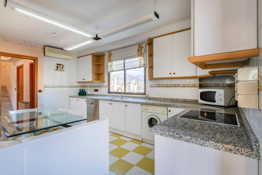Atico Con Gran Terraza Apartment Benidorm Exterior foto