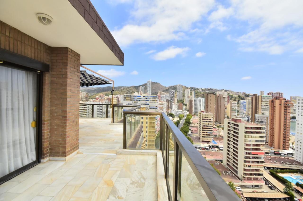 Atico Con Gran Terraza Apartment Benidorm Exterior foto